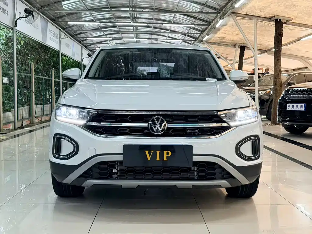 Volkswagen T-Roc — миниатюра 11