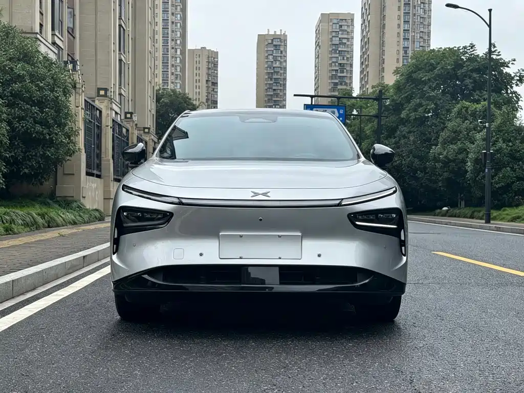 XPeng PengG7 — миниатюра 2