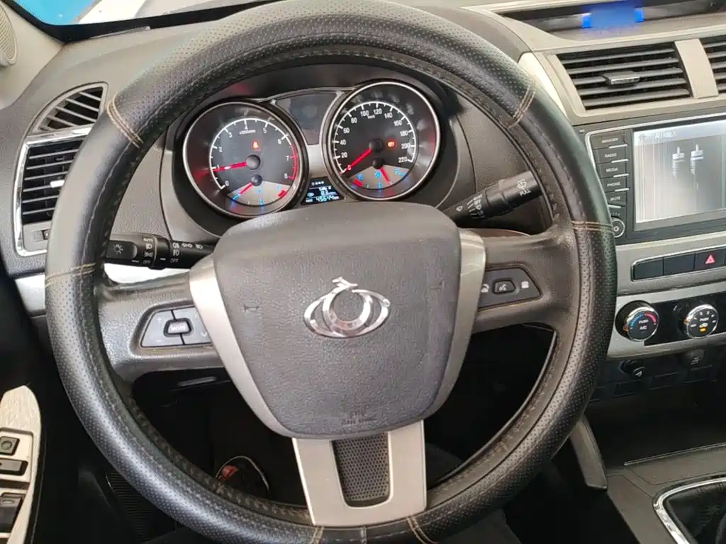 Geely GX7 — миниатюра 11