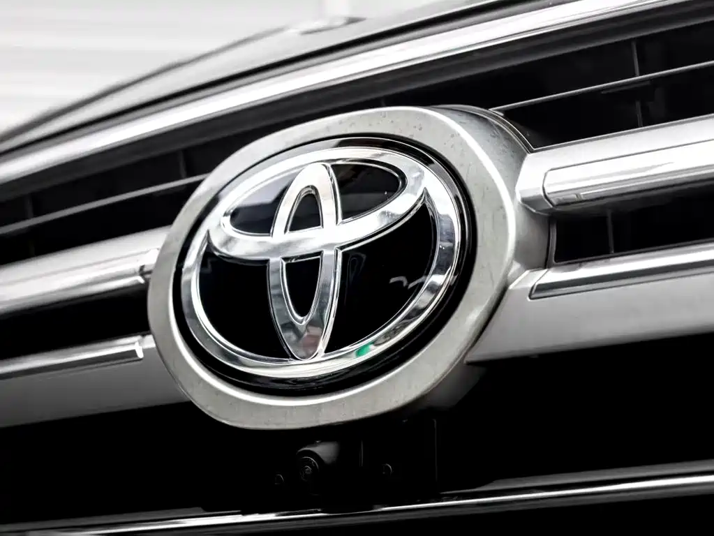Toyota Land Cruiser 2019 4.0L AT