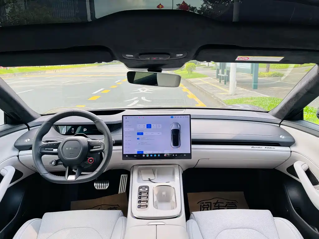 XIAOMI CAR XIAOMI SU7