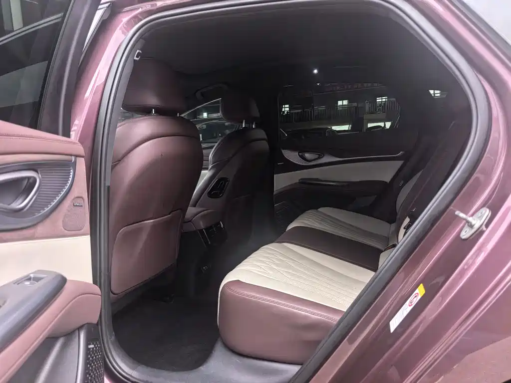 BYD Seal — миниатюра 5