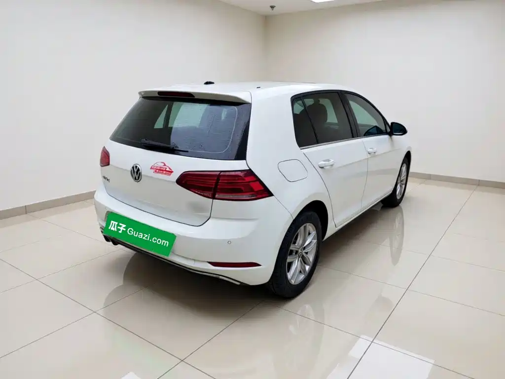 Volkswagen Golf — миниатюра 4