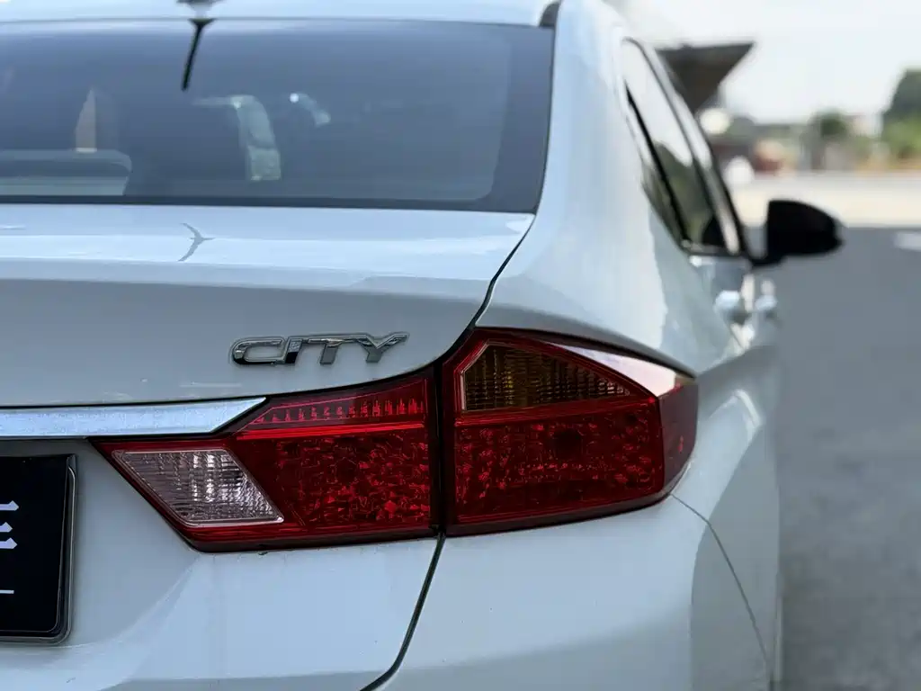 Honda City 1.5L CVT Comfort Edition, фото 10