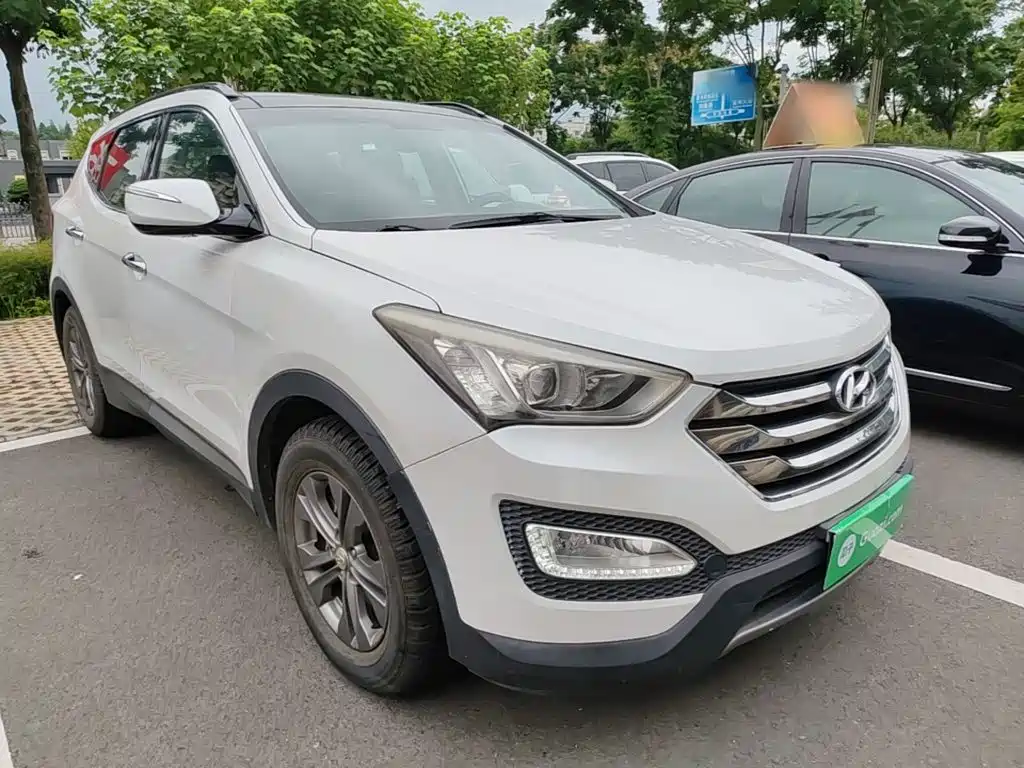 Hyundai Santa Fe — миниатюра 4