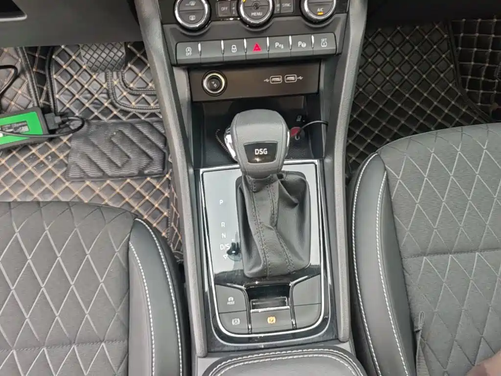 Skoda Karoq — миниатюра 14