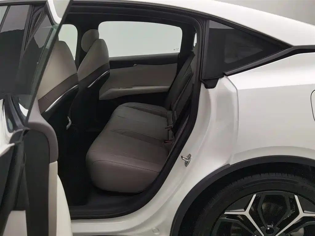 Changan Deepal DARK BLUE L07