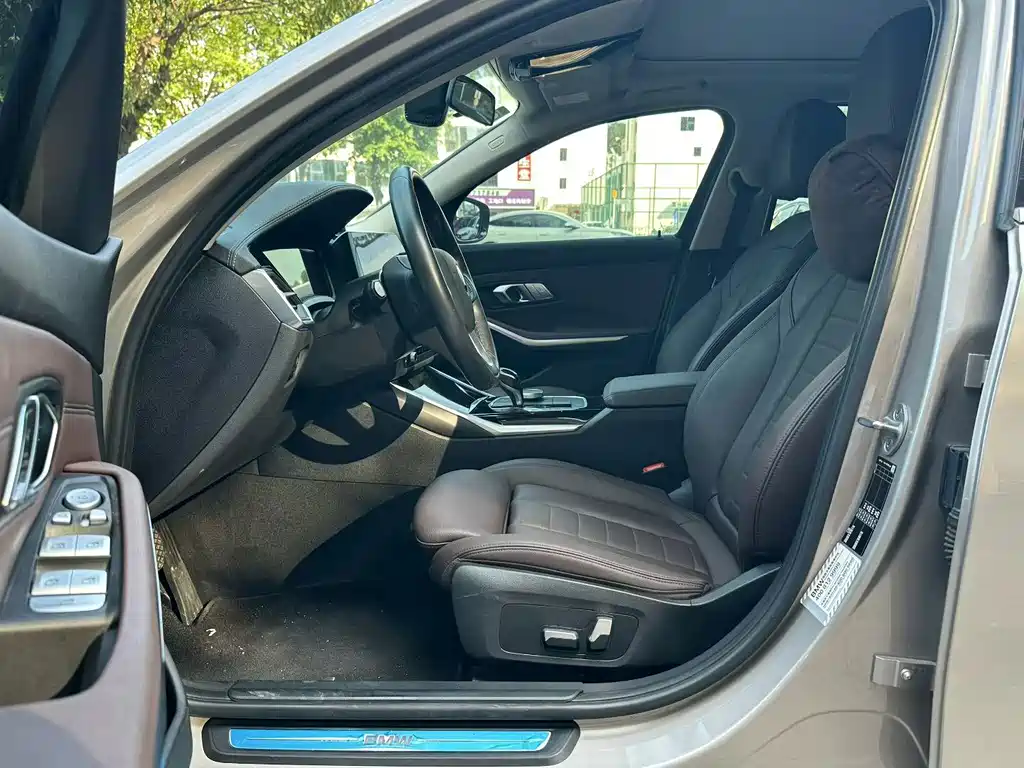 BMW 3 Series — миниатюра 7