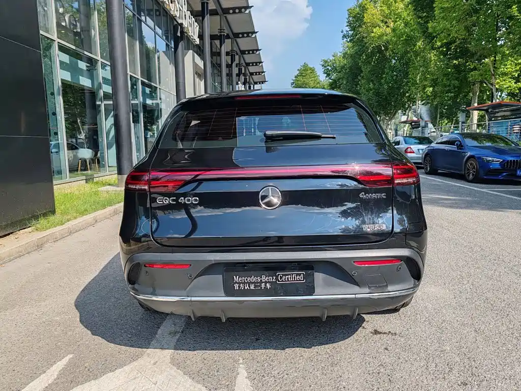 Mercedes-Benz EQC — миниатюра 6