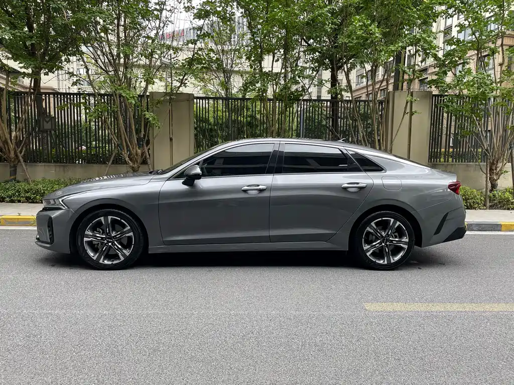 Kia K5 — миниатюра 4