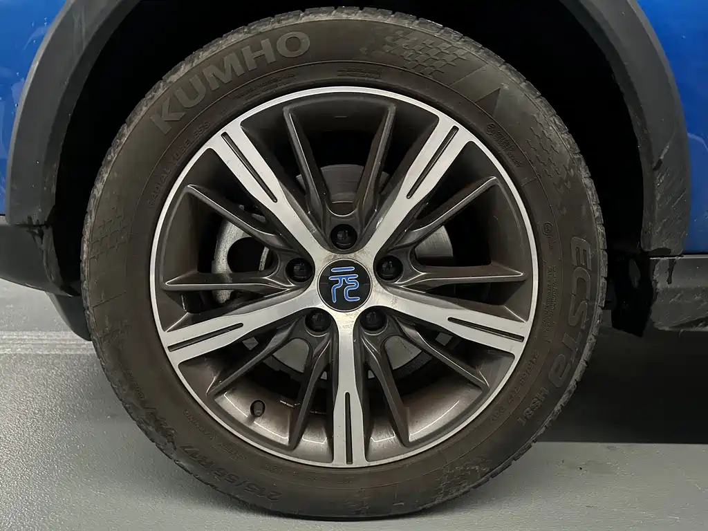 BYD Yuan EV — миниатюра 14