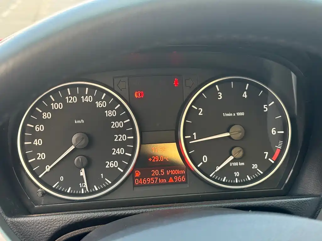 BMW 3 Series (Import) — миниатюра 11