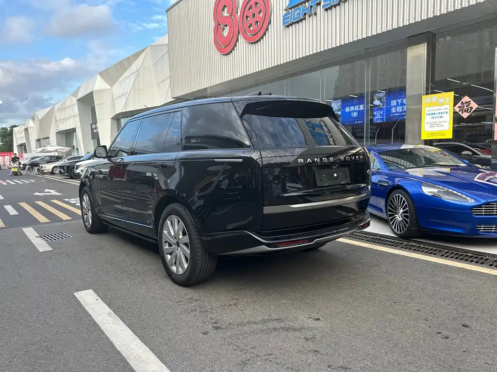 Land Rover Range Rover — миниатюра 9