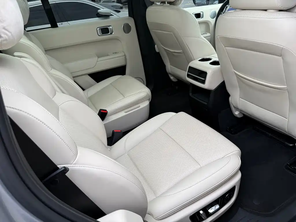 Li Auto Li L8 — миниатюра 15