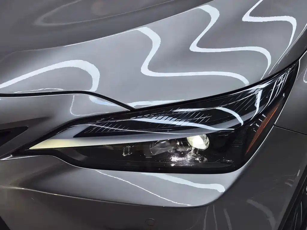 Lexus NX — миниатюра 34