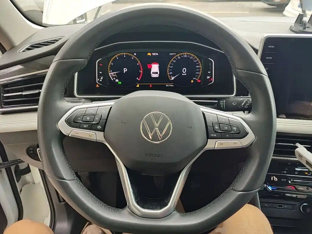 Volkswagen Tiguan L — миниатюра 11