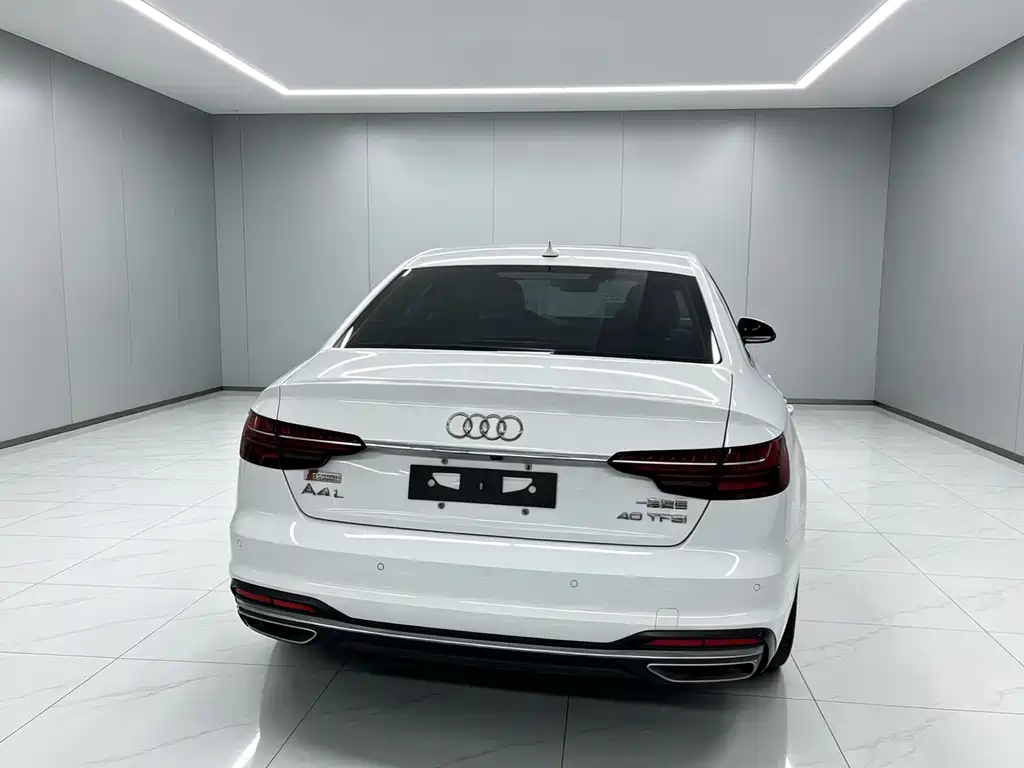 Audi A4L 2022 40 TFSI Fashion