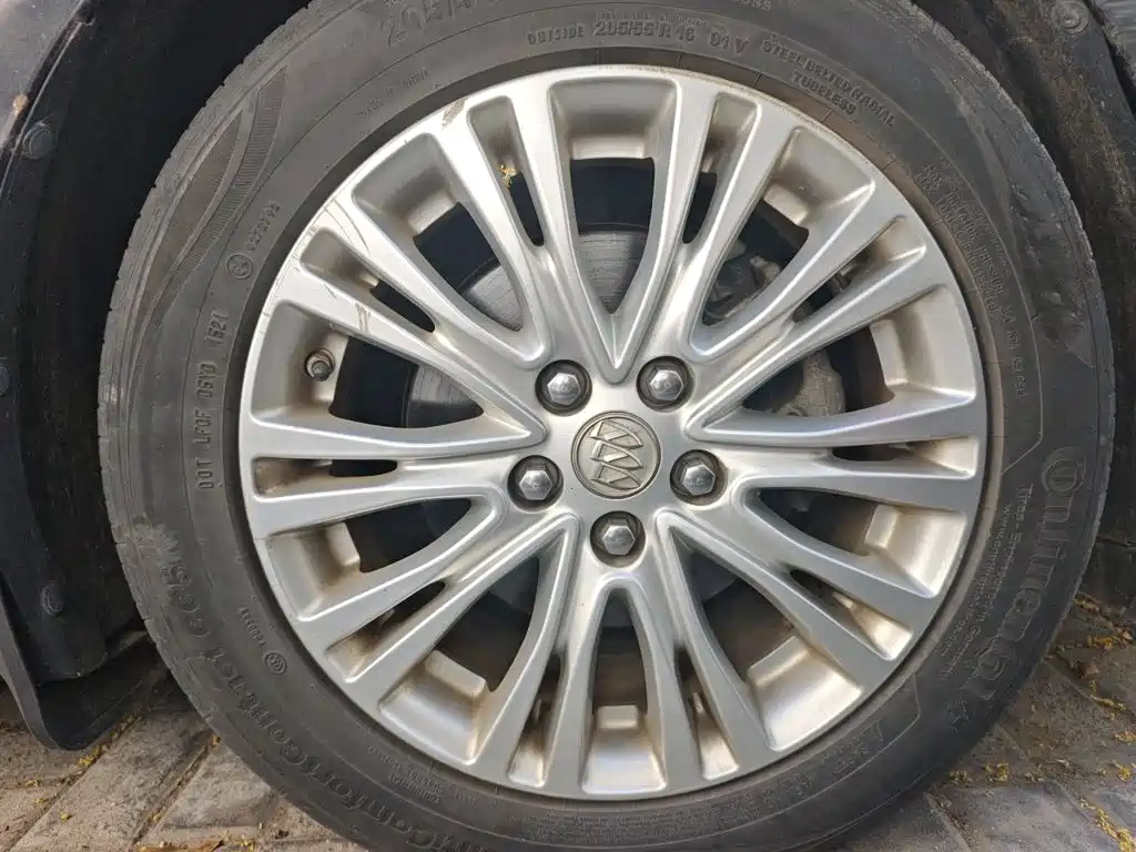 Buick Excelle — миниатюра 24