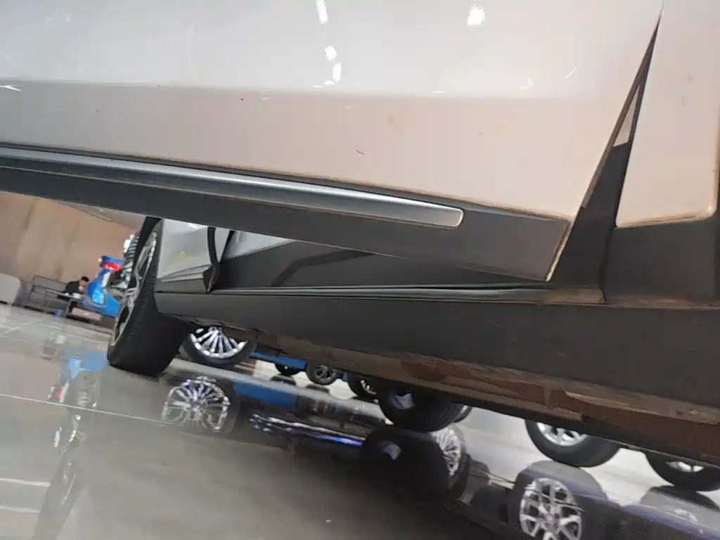 BYD Tang New Energy — миниатюра 21