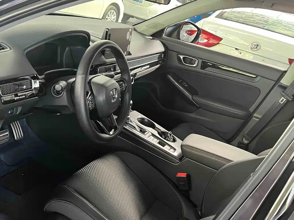 Honda Integra 2023 240TURBO CVT