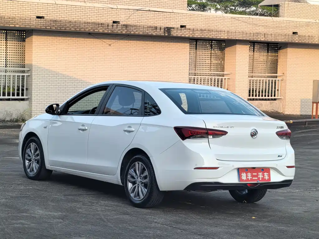 Buick Excelle — миниатюра 12