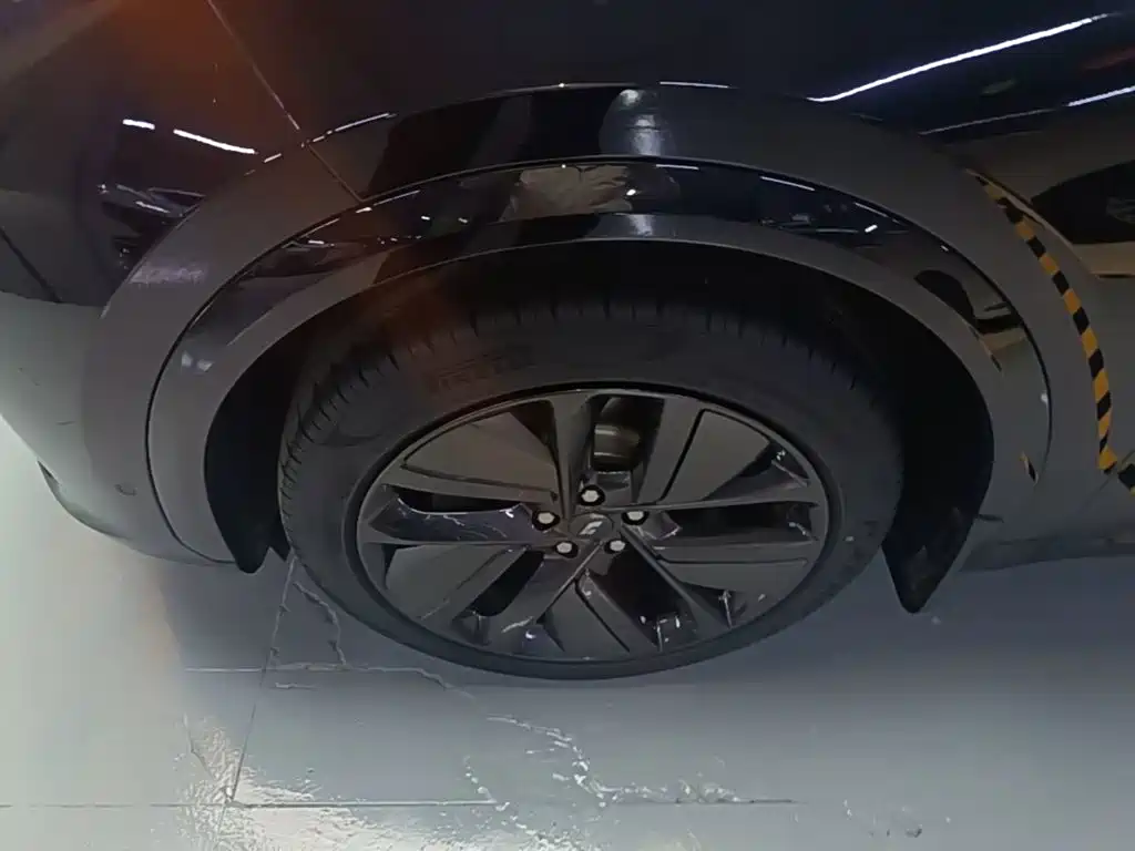 Li Auto Li L7 — миниатюра 23