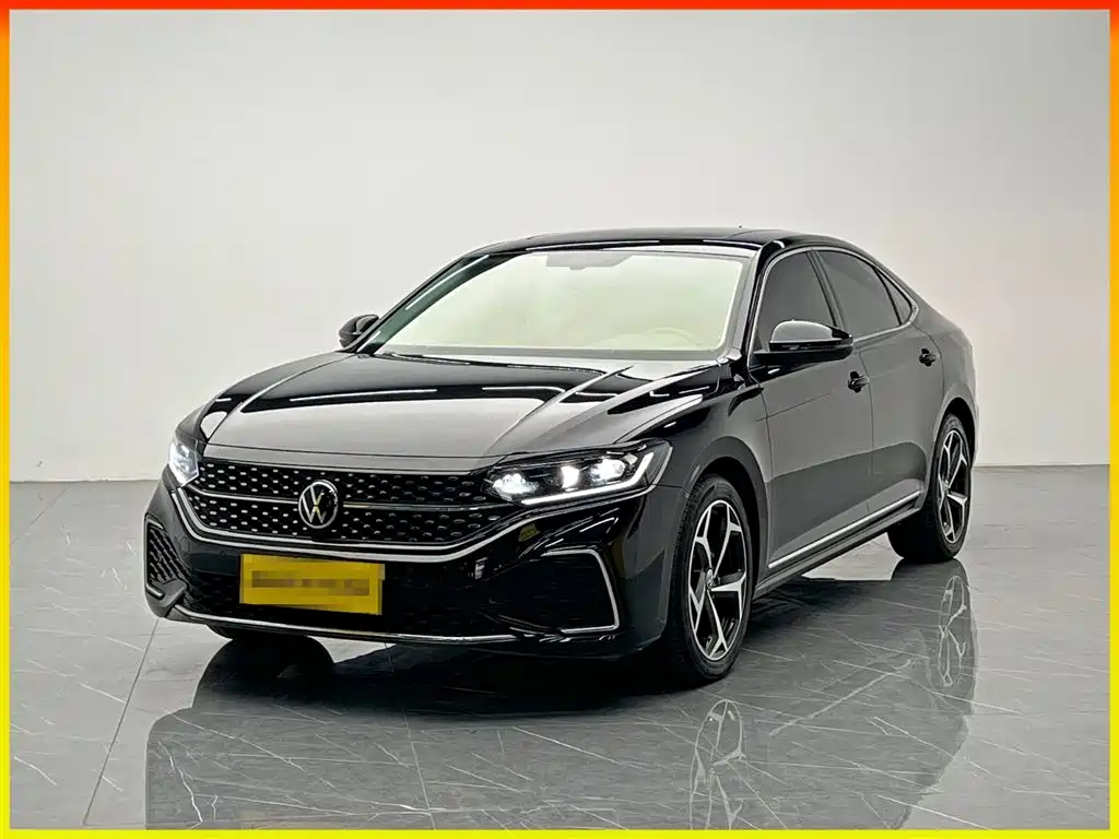 Volkswagen Passat 2024