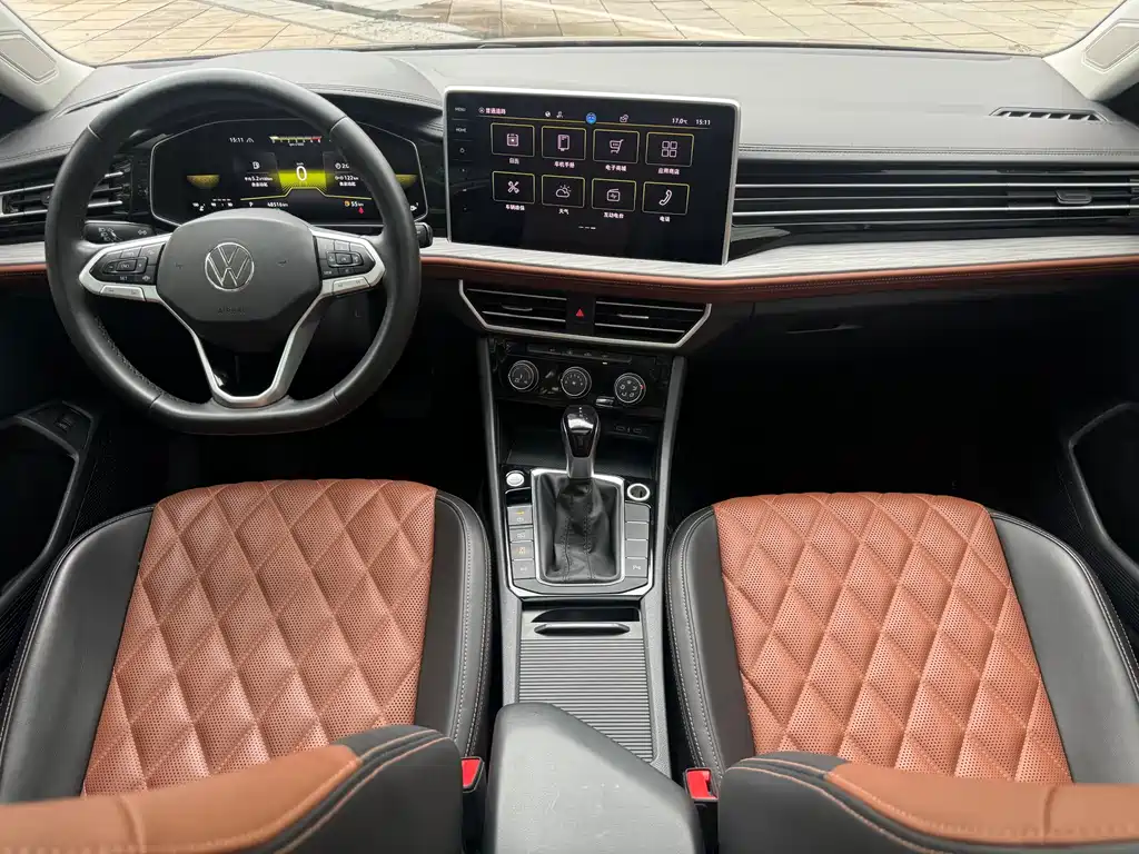 Volkswagen Sagitar 2023 280TSI DSG