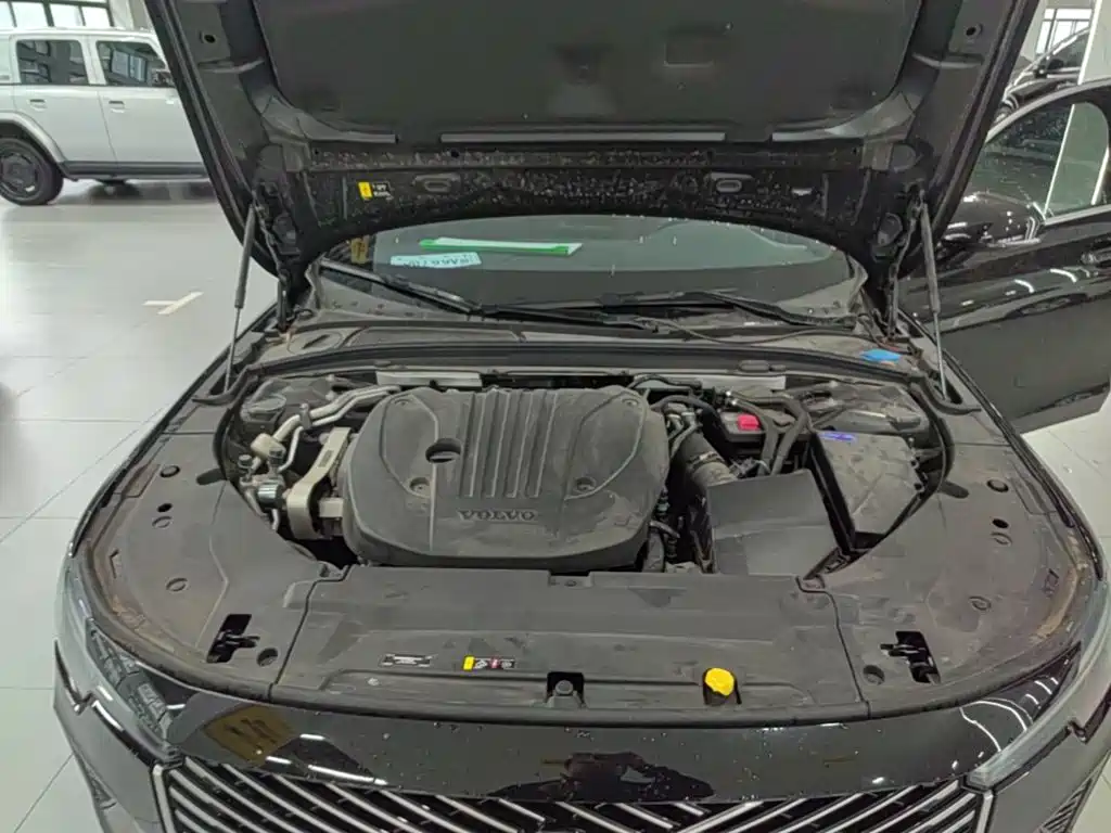 Volvo S90 — миниатюра 20