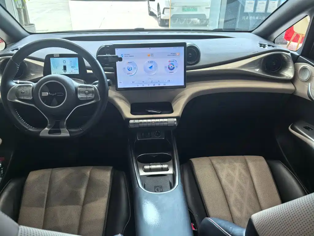 BYD Dolphin — миниатюра 12
