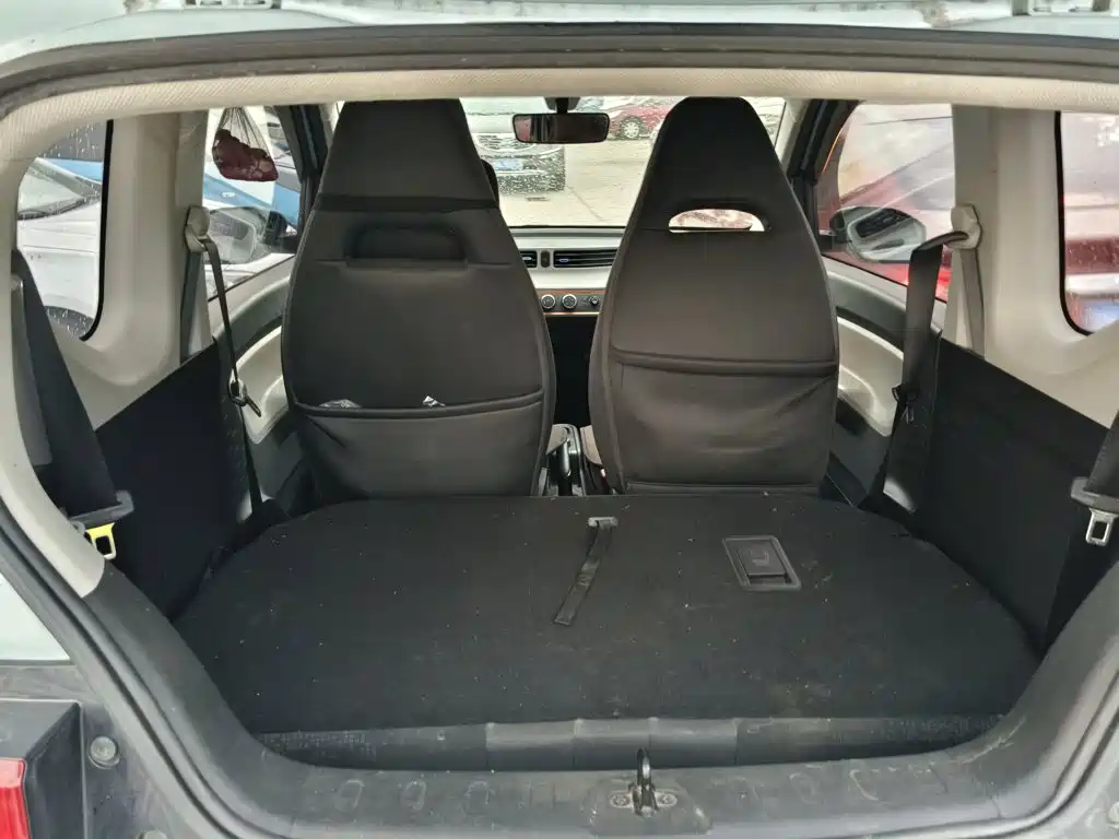 Wuling MINIEV — миниатюра 15