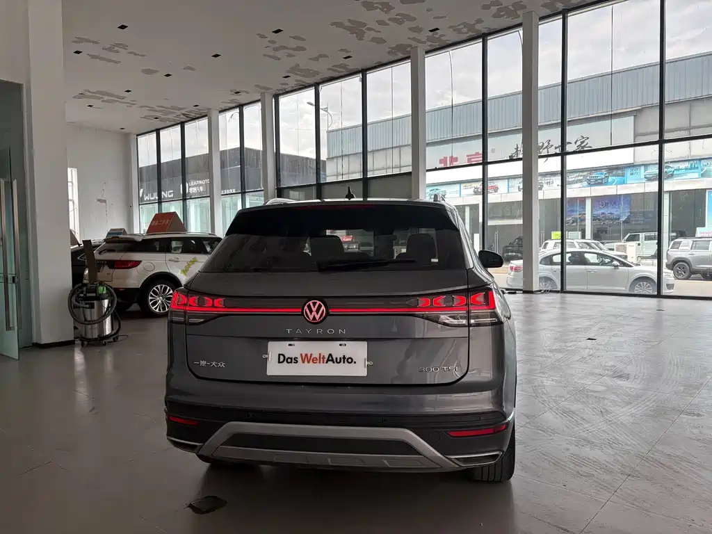 Volkswagen Tayron 2023 300TSI Luxury Plus