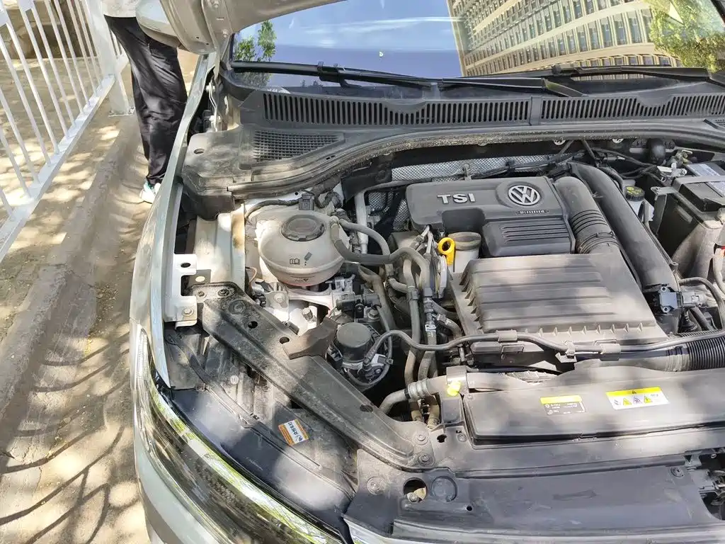 Volkswagen Sagitar — миниатюра 20