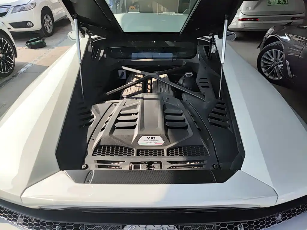 Lamborghini Huracán — миниатюра 7