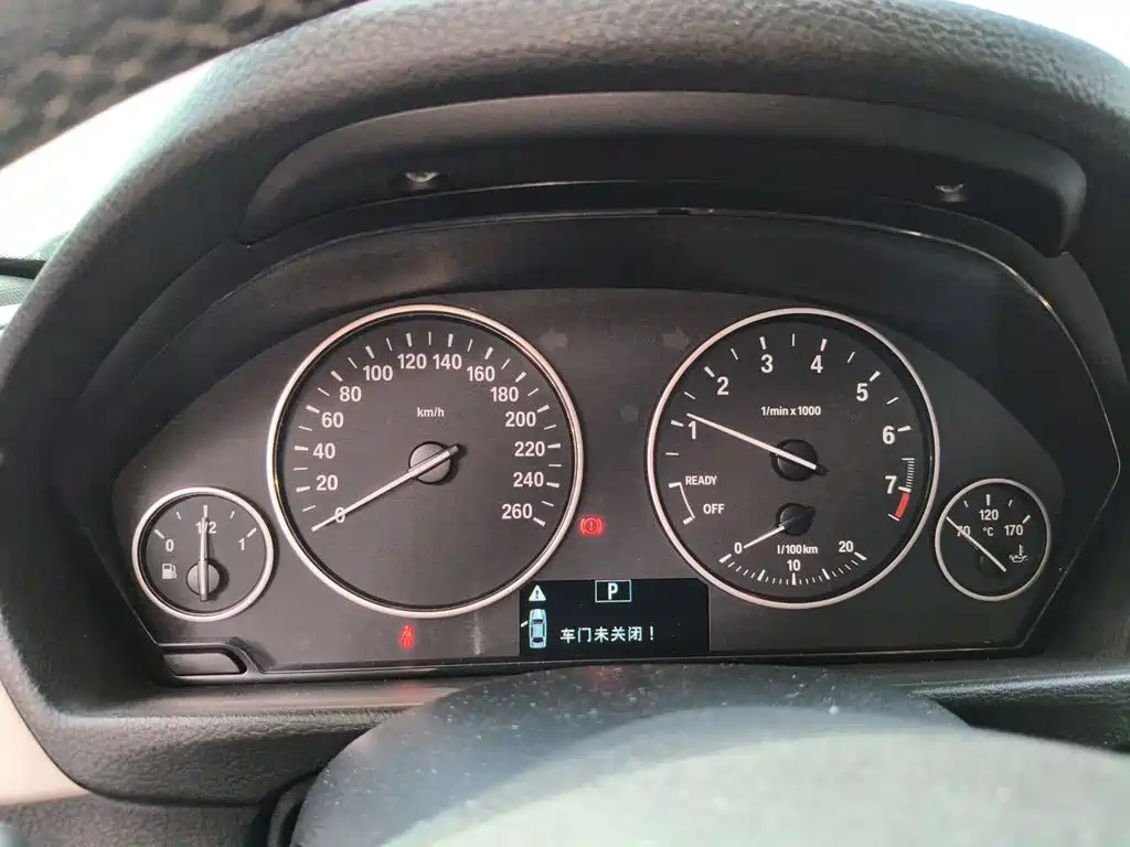 BMW 3 Series — миниатюра 12