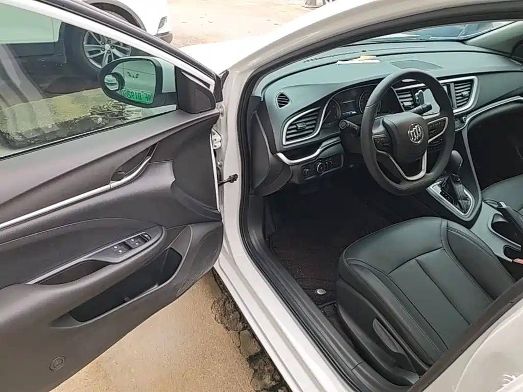 Buick Excelle — миниатюра 16