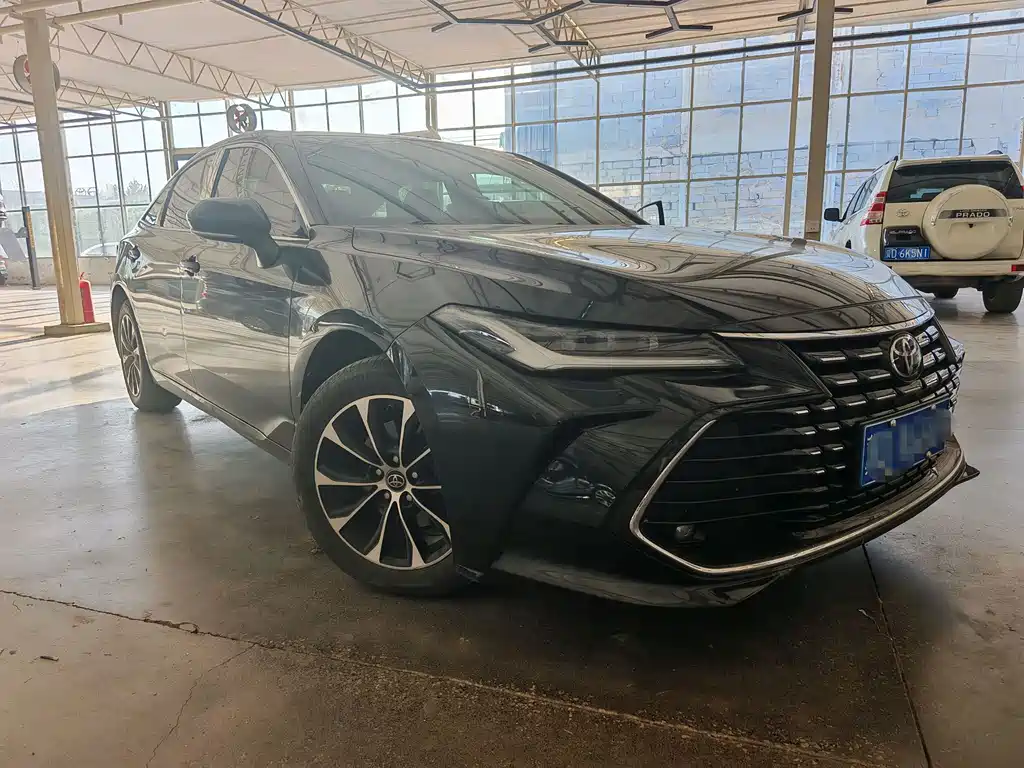 Toyota Avalon — миниатюра 3