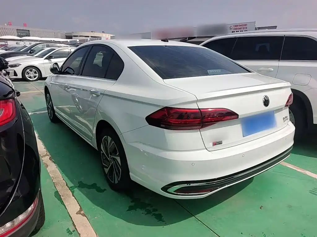 Volkswagen Bora — миниатюра 5