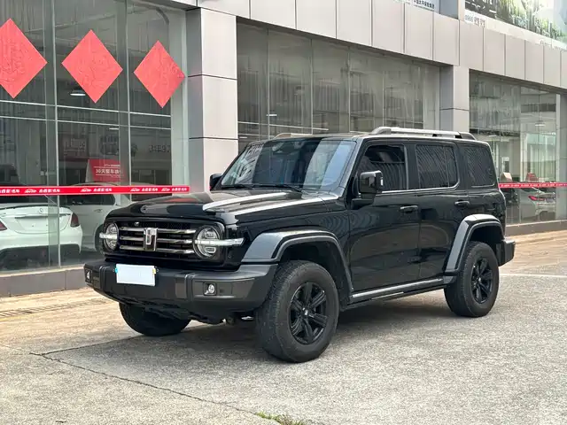 2023 TANK 300