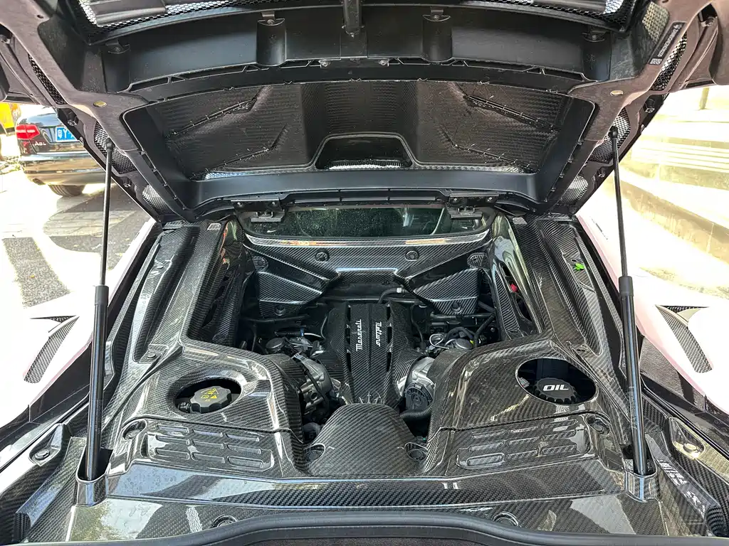 Maserati MC20 2023 3.0T Standard