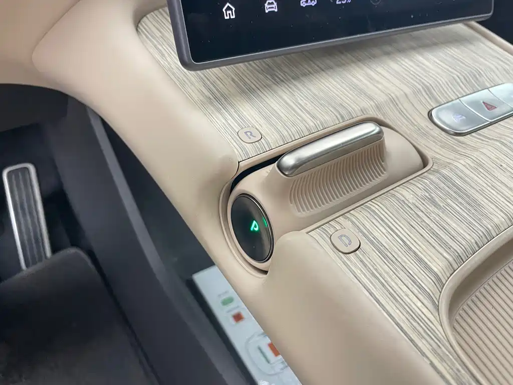NIO ET7 — миниатюра 13