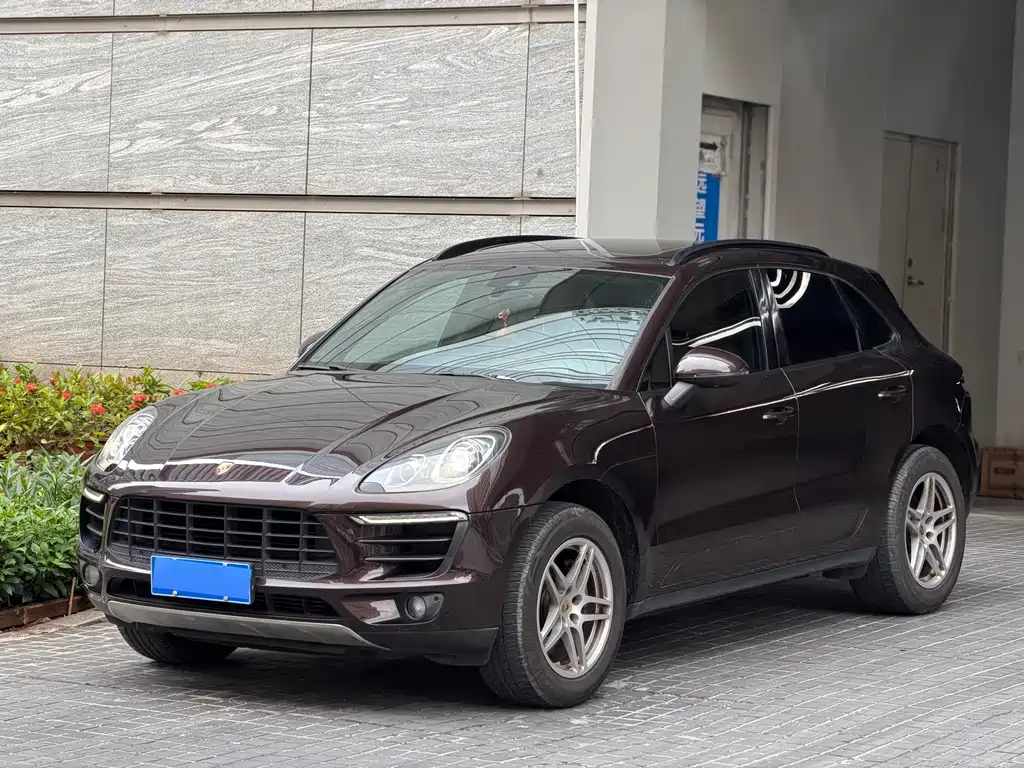 Купить Porsche Macan
