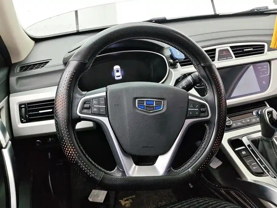 Geely Boyue — миниатюра 15