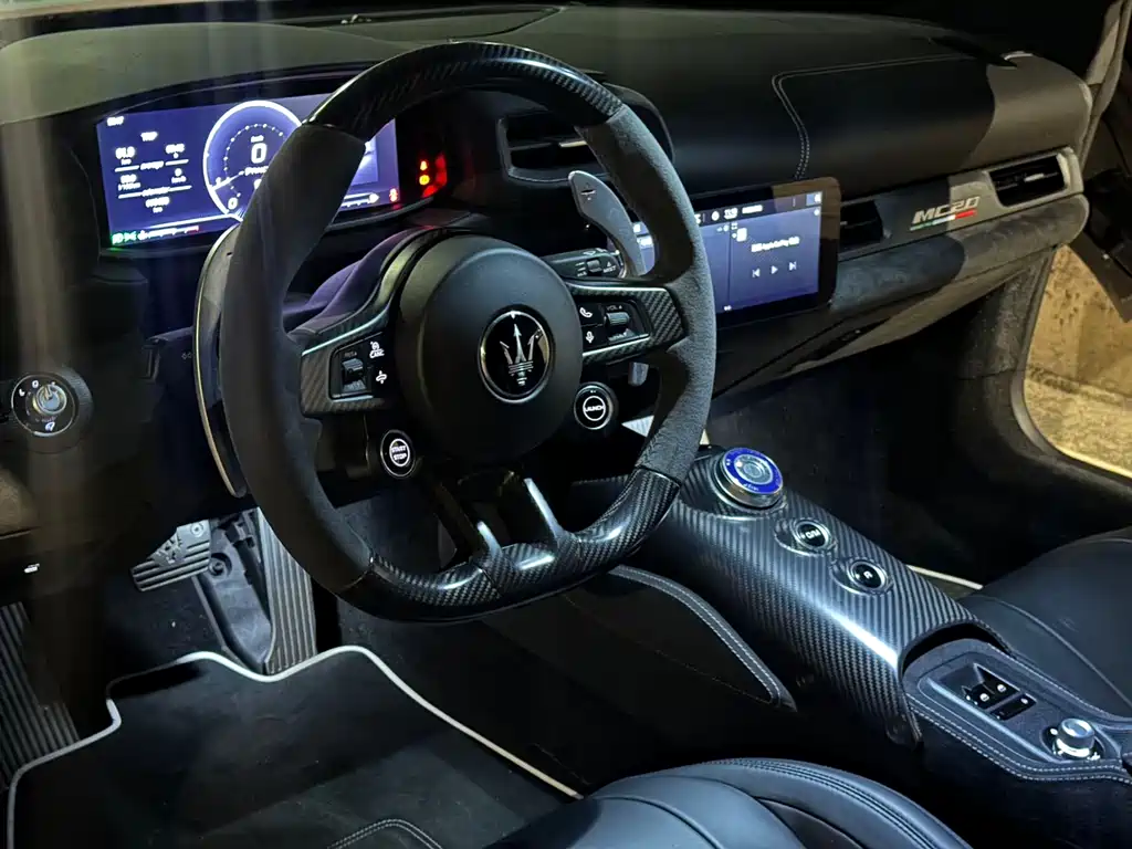 Maserati MC20 2023 3.0T Standard