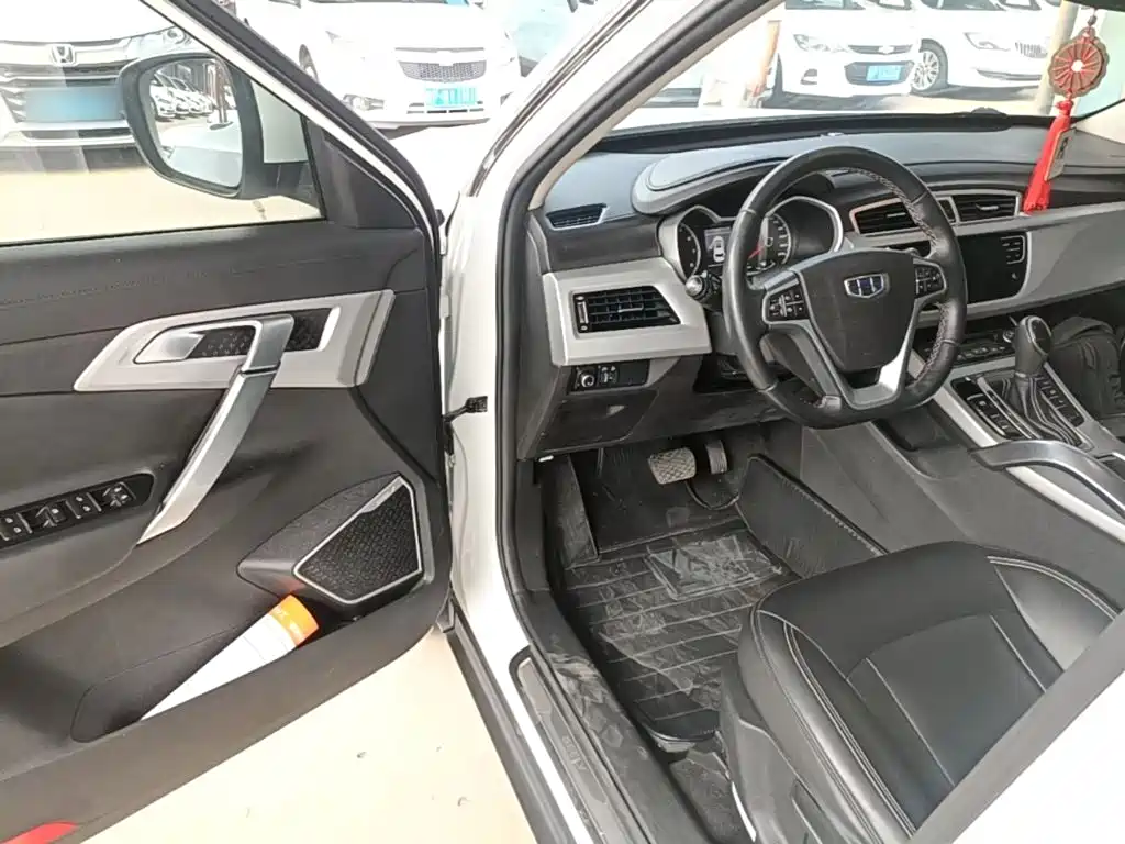 Geely Boyue — миниатюра 16
