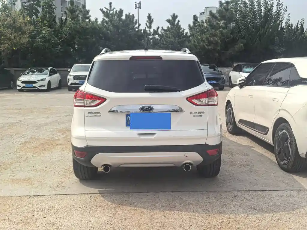 Ford Kuga — миниатюра 4