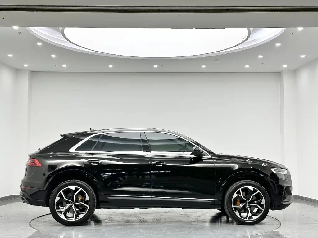Audi Q8 — миниатюра 4