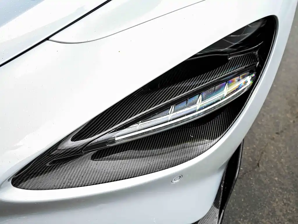 McLaren 720S — миниатюра 18
