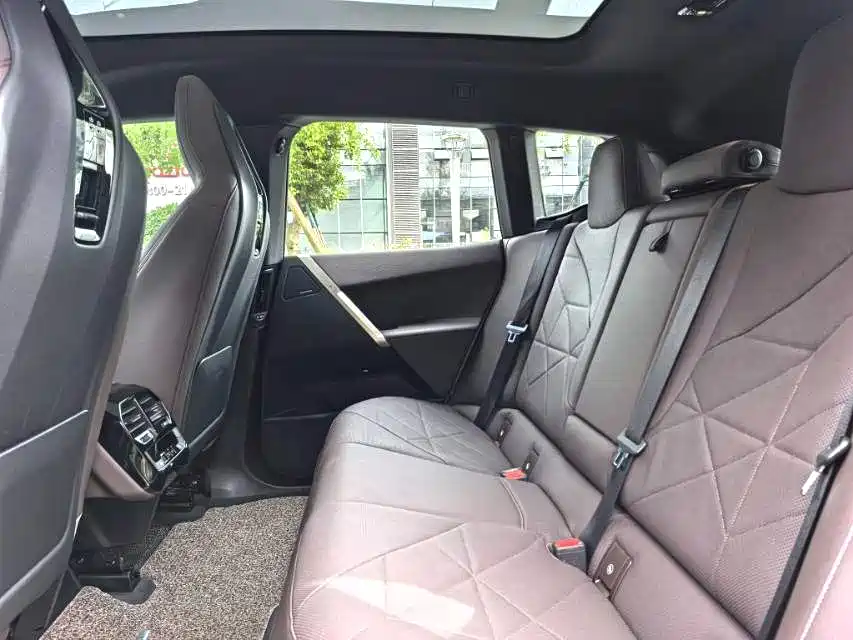 BMW iX 2022 xDrive40