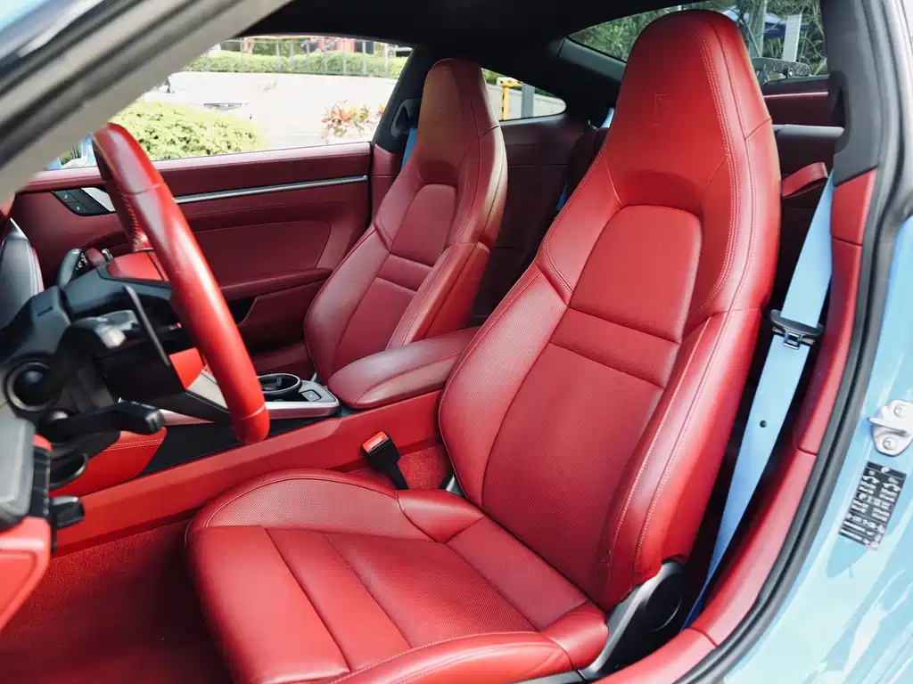 Porsche 911 — миниатюра 12